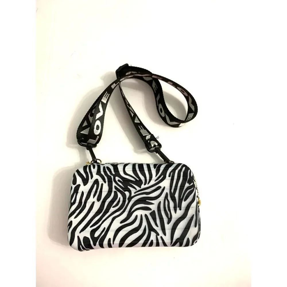 Zebra Patterned Box Bag - Picture 2 of 6
